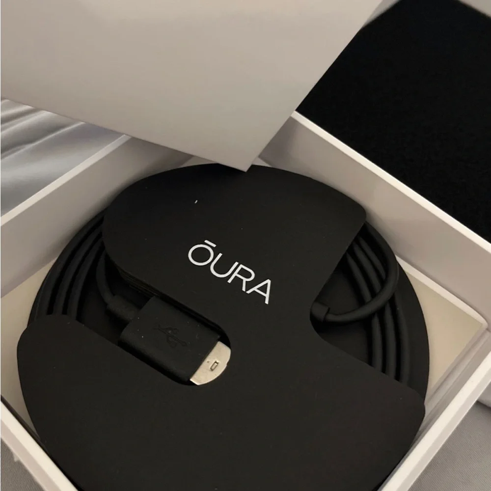 Oura ring